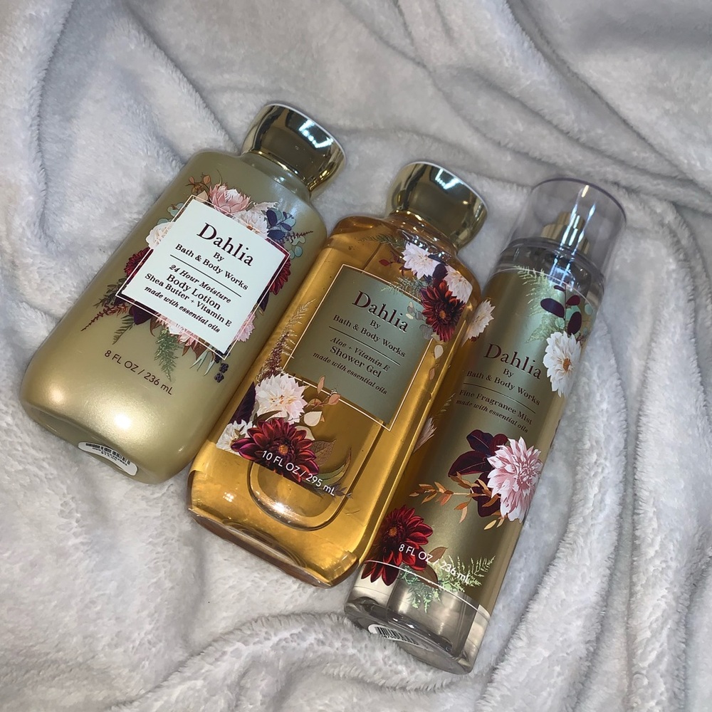 🌸BATH & BODY WORKS DAHLIA SET
